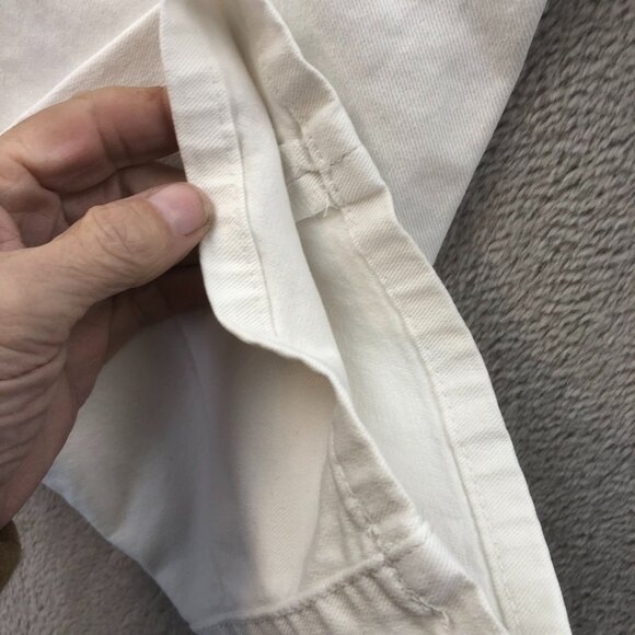 Vintage Levi's Women's 515 Jeans Size 12 White Denim Cotton Wide Leg Classic Cas - Picture 11 of 15